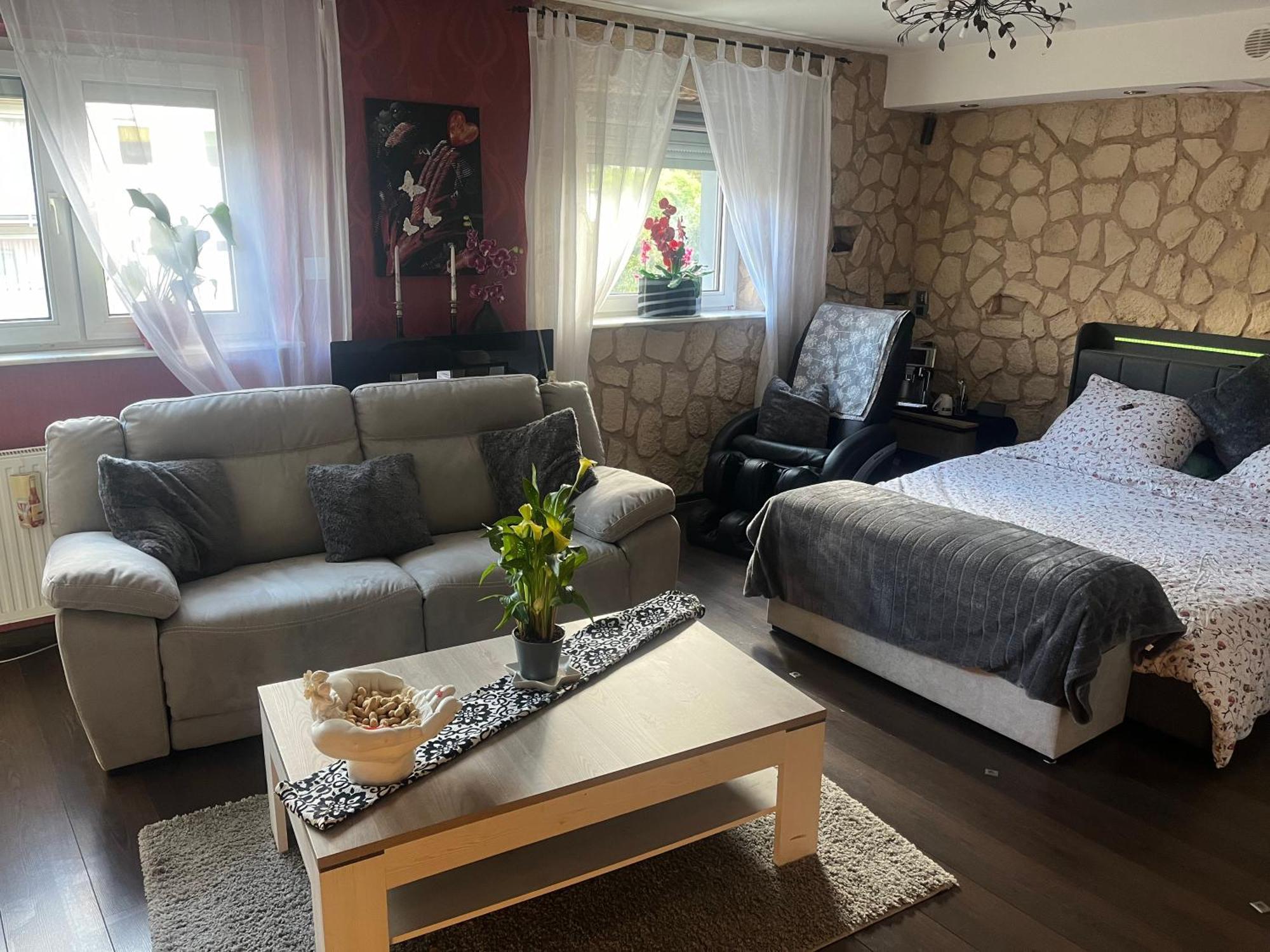 Gaestezimmer In Ratingen Bei Duesseldorf Mit Einem Hauch Luxus Εξωτερικό φωτογραφία